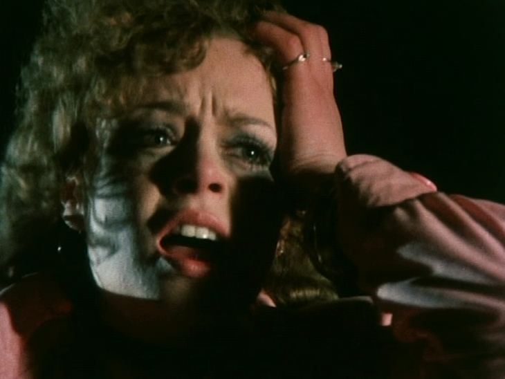 Stacey Dorning as troubled Sarah Marshall